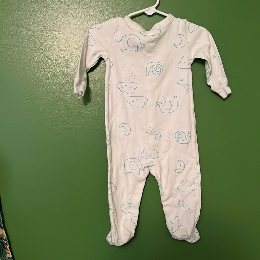 Carters 9 month sleeper - Picture 2 of 3